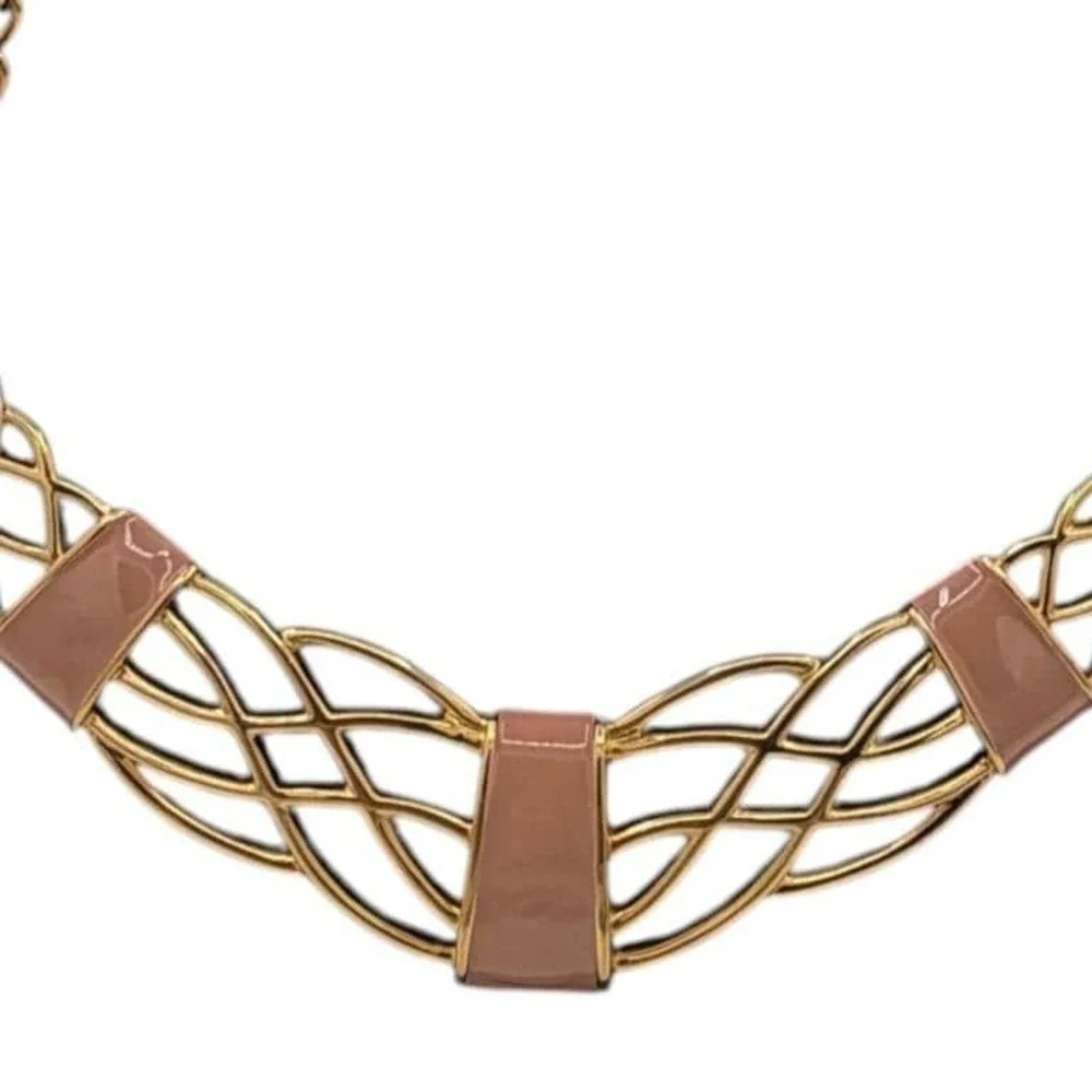 VTG  Monet Pink Enamel Gold‎ Tone Statement Bib Collar Necklace Hook Clasp 1980s